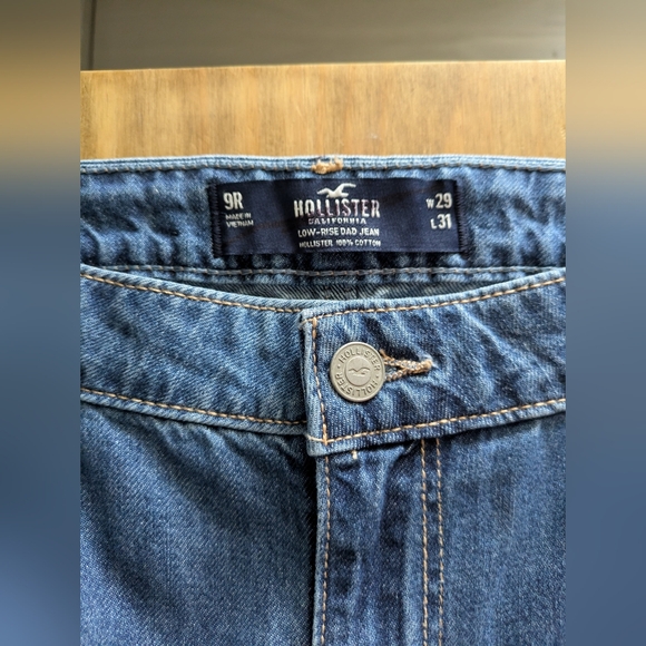 NWT, Hollister Dad Jeans - Picture 5 of 7
